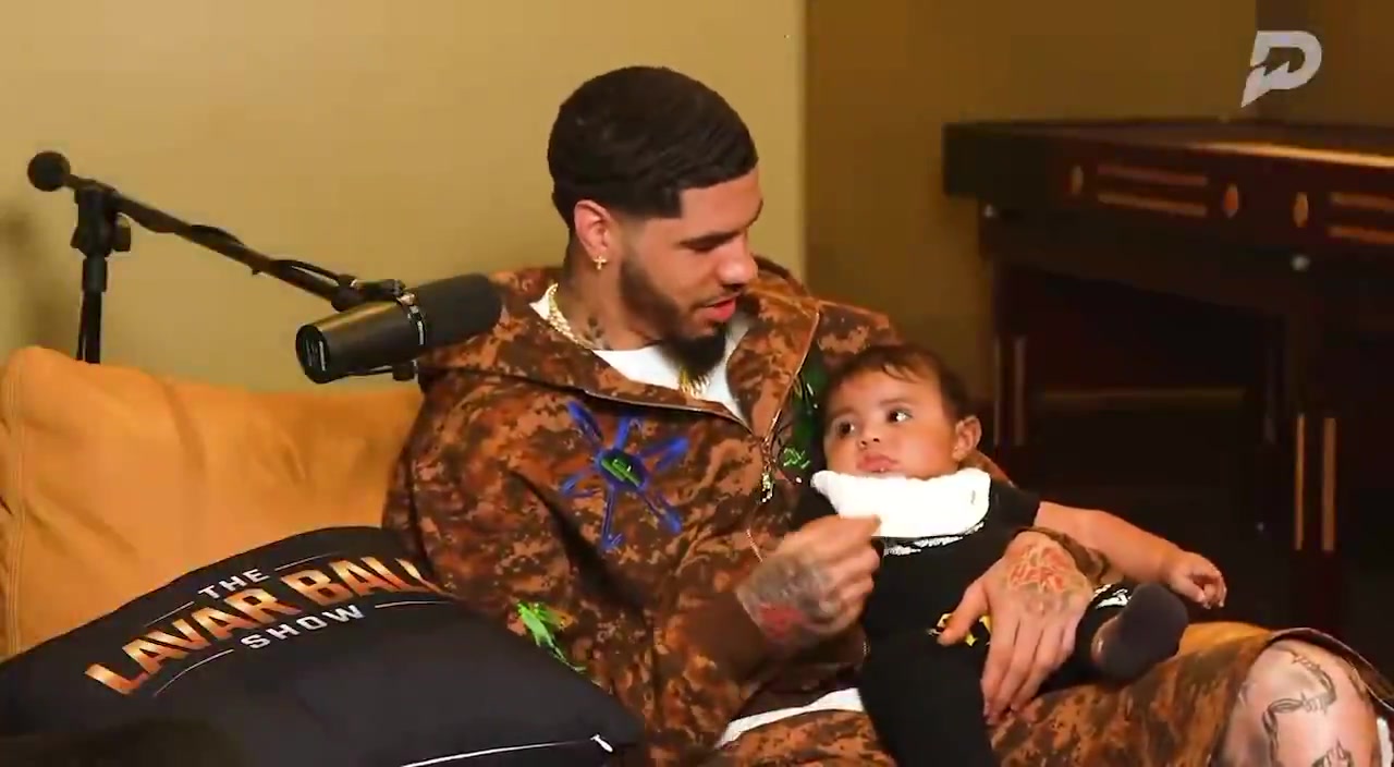 Lonzo LaMelo and LiAngelo talking about how they are all fathers now