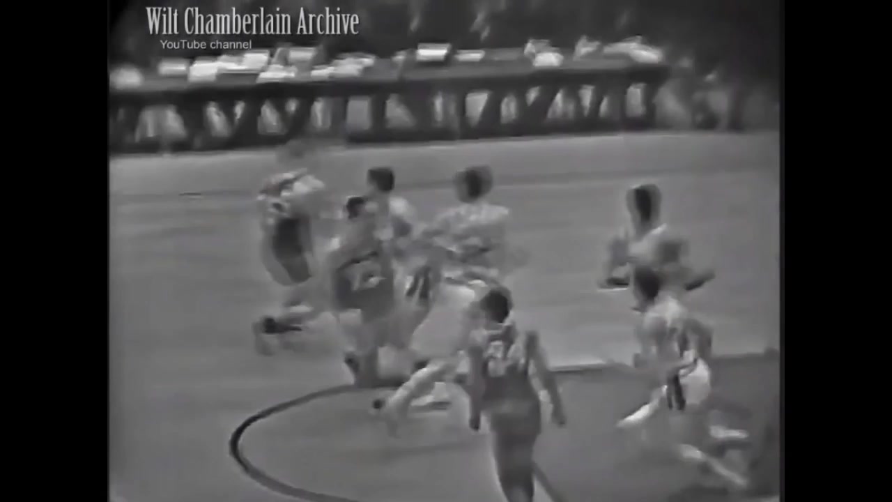 from Bob Cousys last game as a Celtic Game 6 of the 1963 Finals