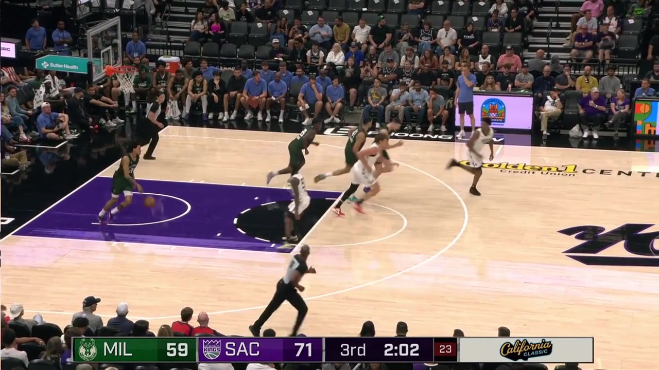 Zach Austin with the powerful alley-oop dunk off a lob by Brandon Boston Jr last night with replays