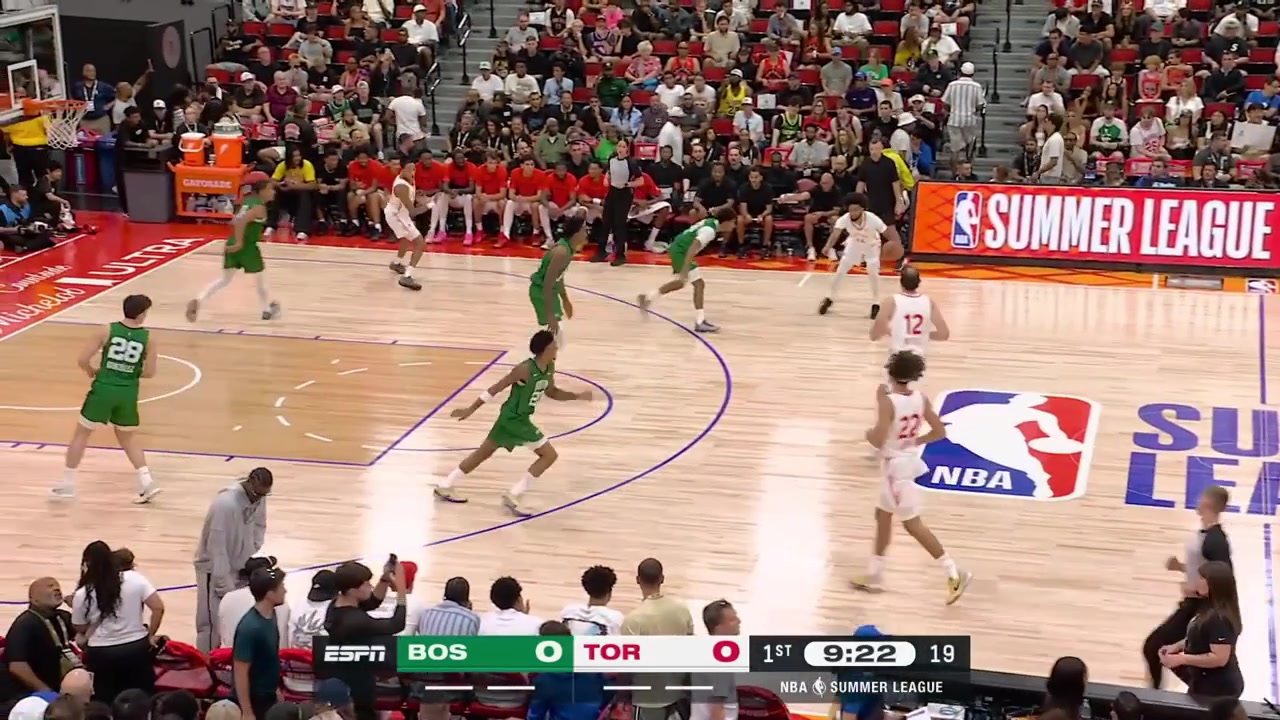Allen Graves with two layups and a dunk for his first Summer League buckets with a replay