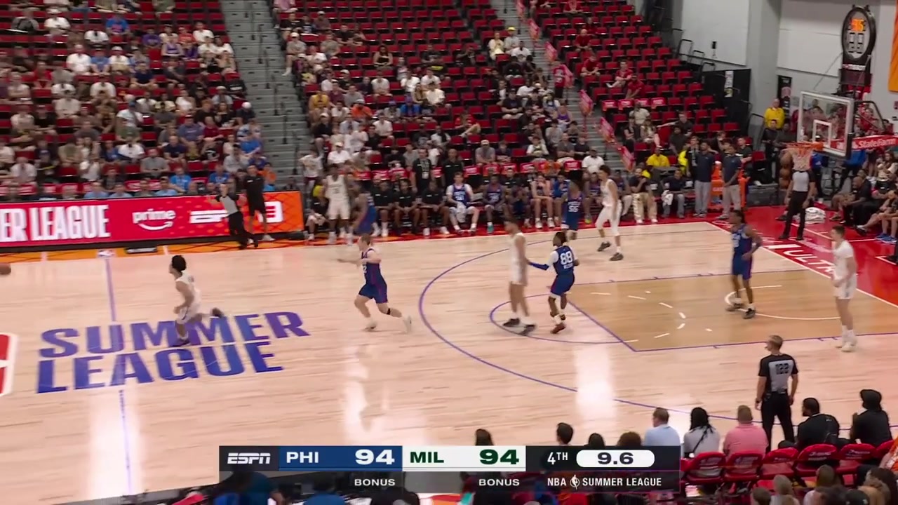 Brayden Burries with the game-winning lefty layup to beat the Philadelphia 76ers with replays Including postgame interview on the court