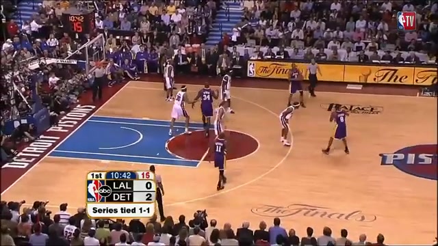 Kobe Bryant 13 points on 4-13 shooting vs Pistons 2004 NBA Finals Game 3 highlights