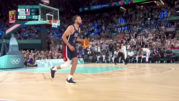2 years ago Chef Curry with the chefs kiss over the double team to give Team USA the gold medal