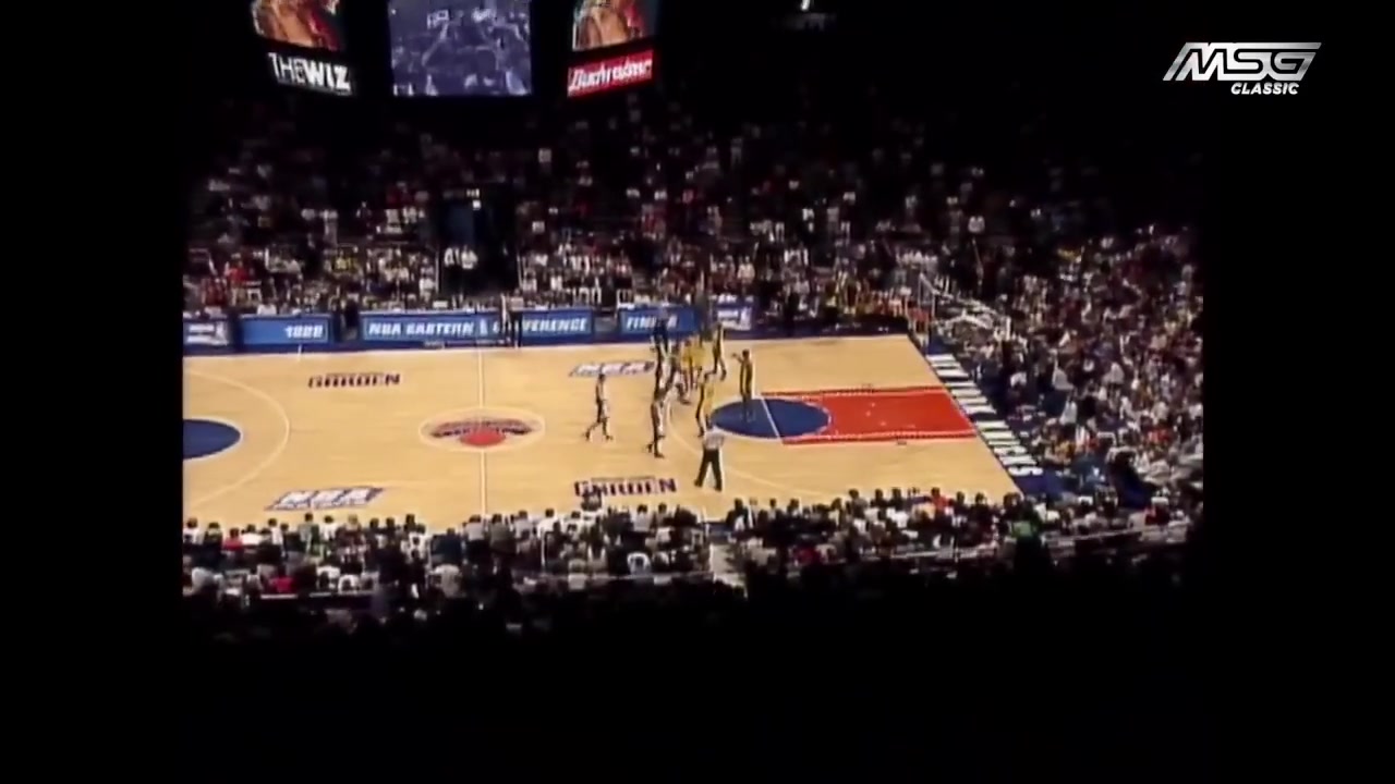 Larry Johnson's 4 Point Play vs the Pacers