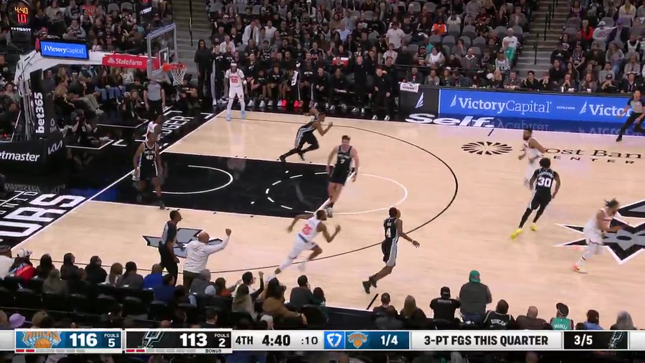 Julian Champagnie sets a new Spurs single-game record with 11 made three-pointers