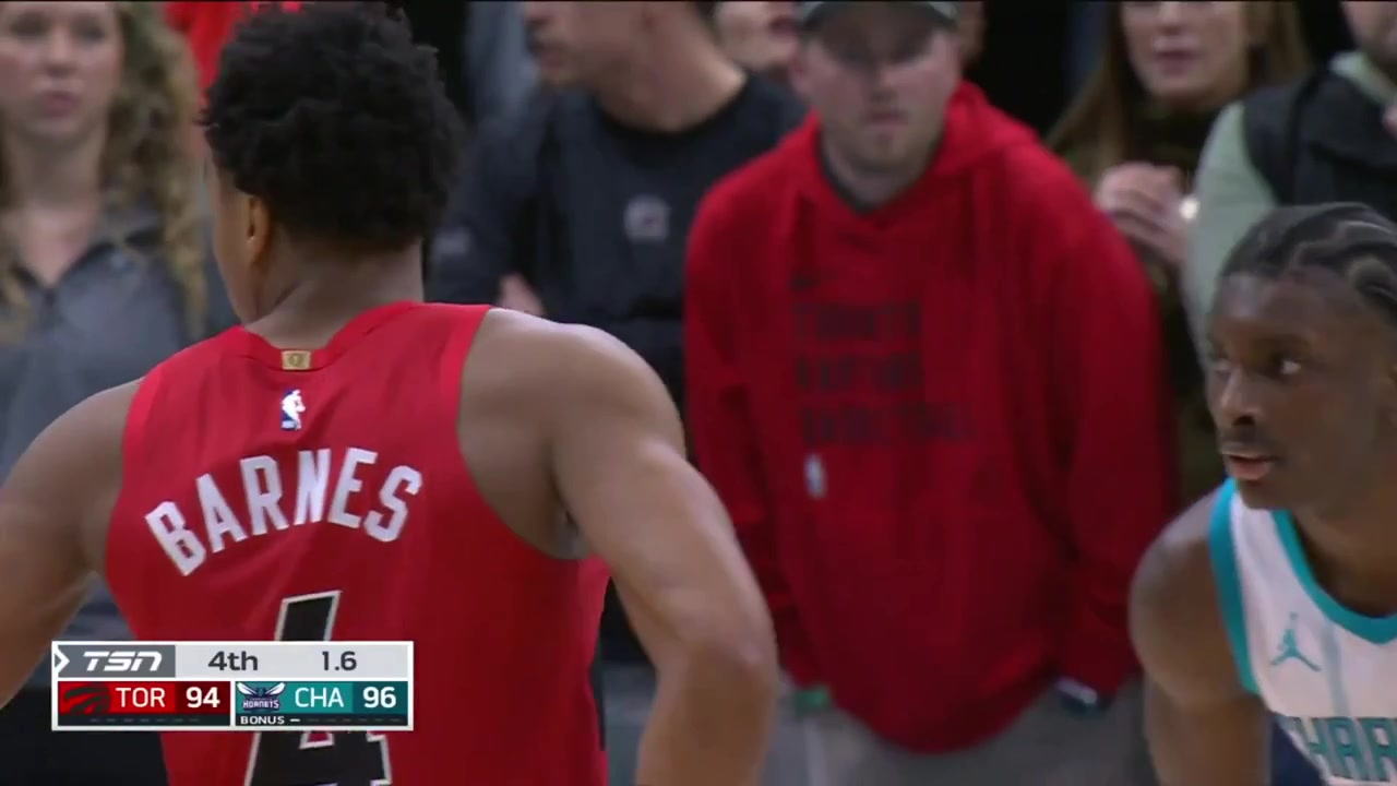 Immanuel Quickley game-winner buzzer-beater 3 to defeated the Hornets with replays Raptors and Hornets commentaries