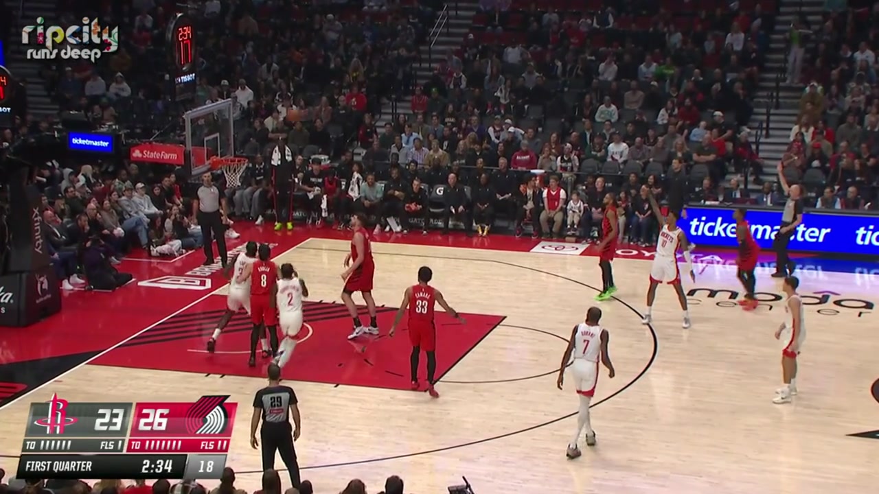 Caleb Love sends Jabari Smith Jr to the floor with the pump fake drives pump fakes again near the paint and scores the jumper