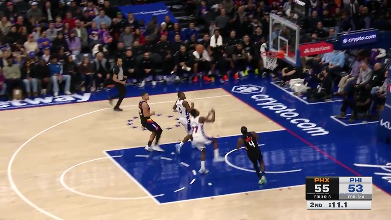 VJ Edgecombe gets up to block Jalen Green alley-oop Attempt