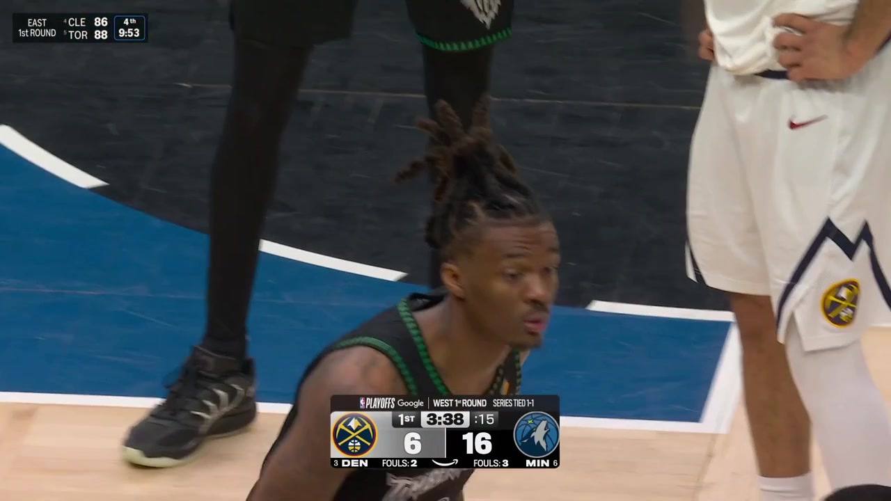 Cameron Johnson bricks the jumper and Ayo Dosunmo scores the layup putting the Timberwolves up 12 Nuggets timeout