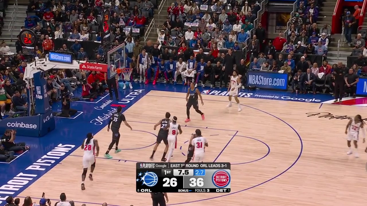 Cade Cunningham grabs the offensive rebound drops Desmond Bane and finishes with the lefty poster dunk on Goga Bitadze to end the 1st quarter with replays