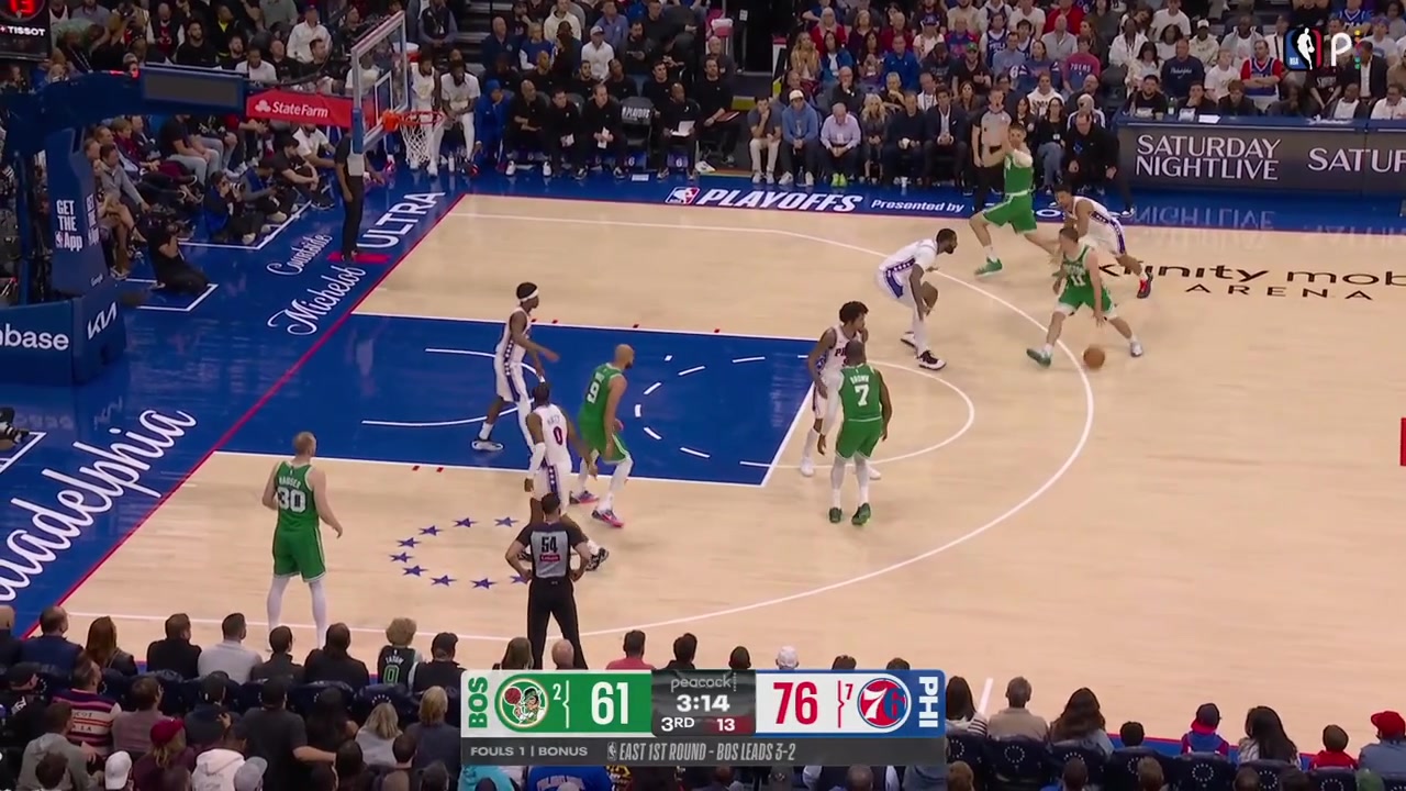 Nikola Vucevic misses the jumper over Andre Drummond gets the offensive rebound and Drummond runs all the way from the sideline to block Vucevic under the rim from behind with a replay