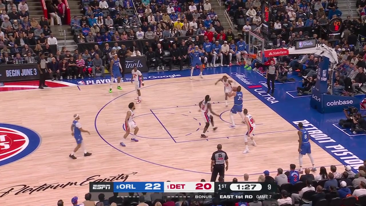 Jamal Cain with the chasedown block on Duncan Robinson's reverse layup and later on Jalen Suggs comes out of nowhere to block Cade Cunningham's layup attempt with a replay
