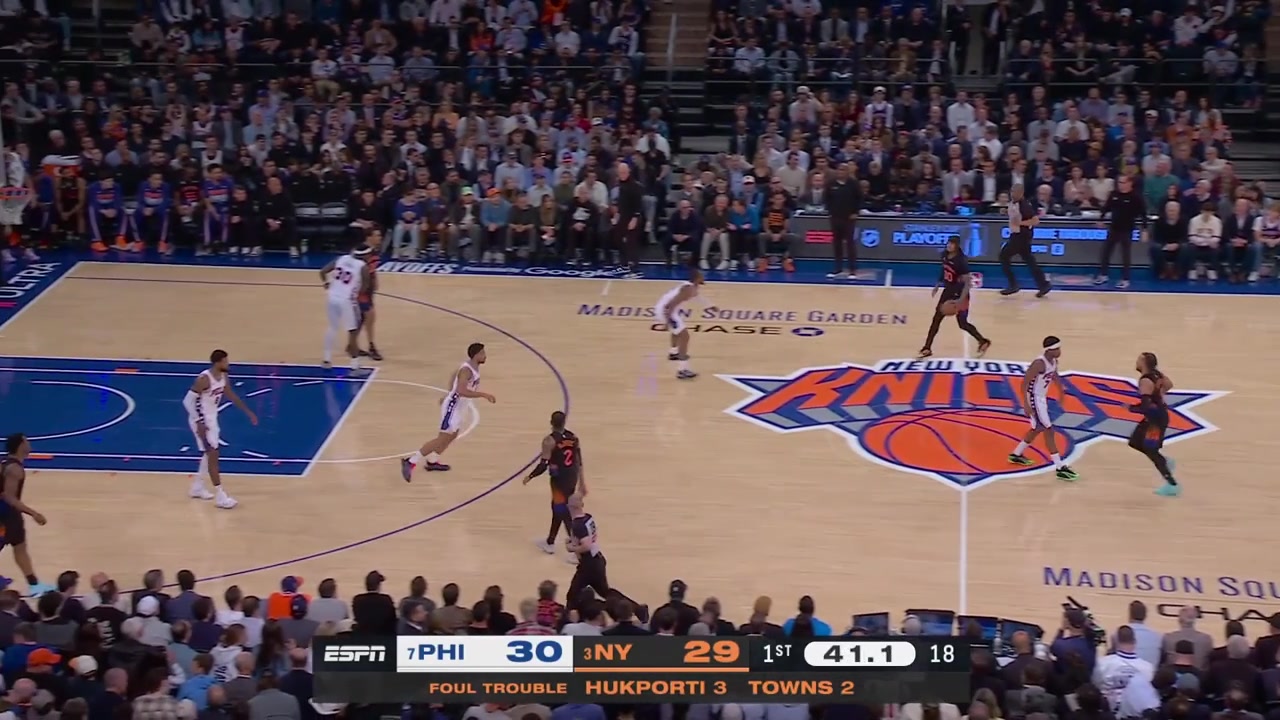 Jalen Brunson takes VJ Edgecombe to the baseline and scores the jumper over him with a replay9 Points for Brunson