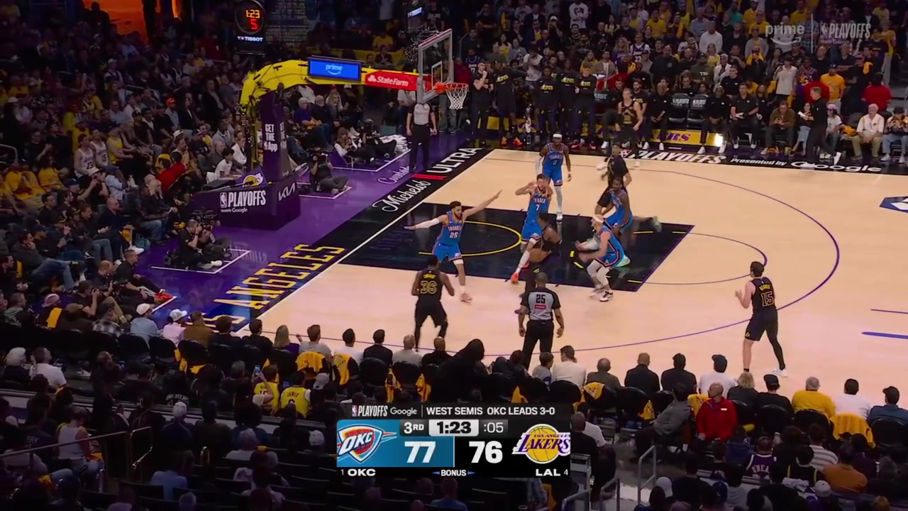 Alex Caruso is called for the foul on the Rui jumper Caruso immediately signals to the bench to challenge but the coaching staff decides against it with replays