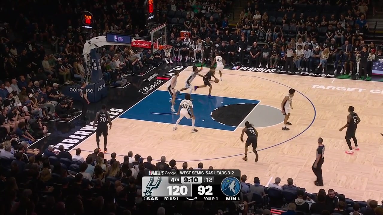 Luke Kornet blocks Ayo Dosunmu and the defeated-looking Timberwolves players barely walk back to defense as Julian Champagnie hits back to back 3sTerrence Shannon Jr hits a 3-pointer to give him 21 pointsStephon Castle with the easy layup to give him 32 points Wolves give up