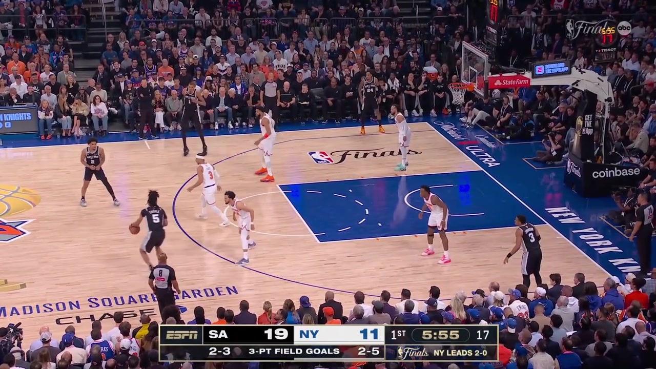 Dylan Harper splits the defense and scores the layup for his first points of the night