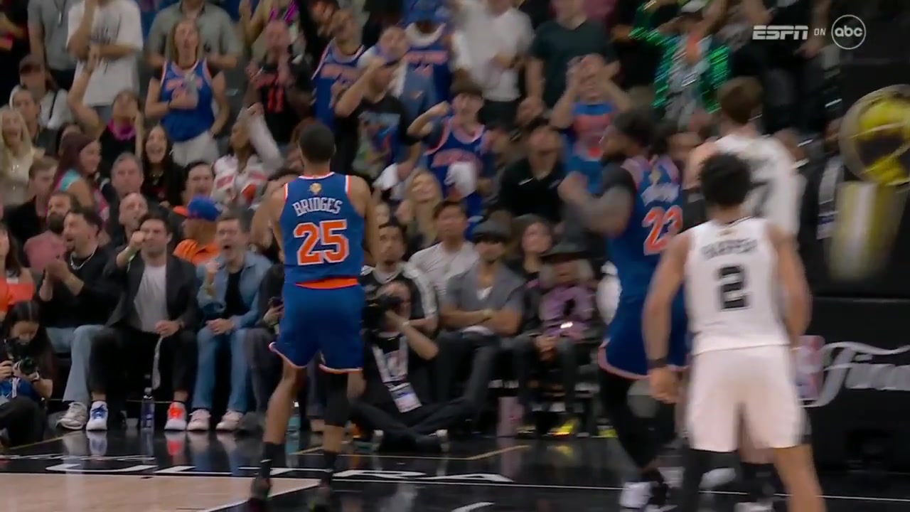 Charles Barkley The Knicks played 7 good minutes of basketball in the first half and they're gonna win the championship