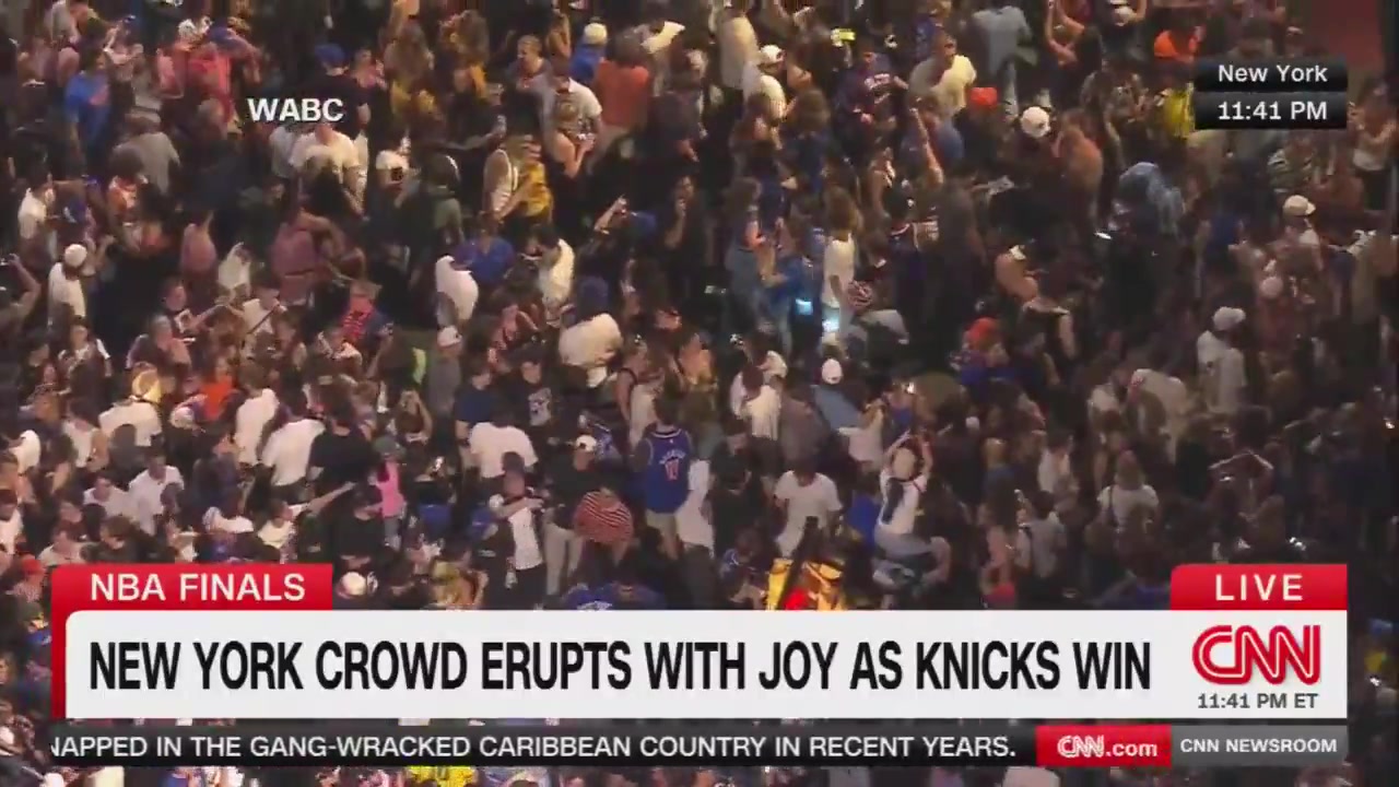 New York crowd erupts with joy as Knicks win
