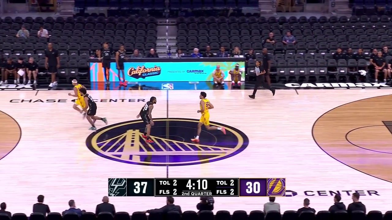Robbie Avila with the layup for his first Summer League bucket with a replay