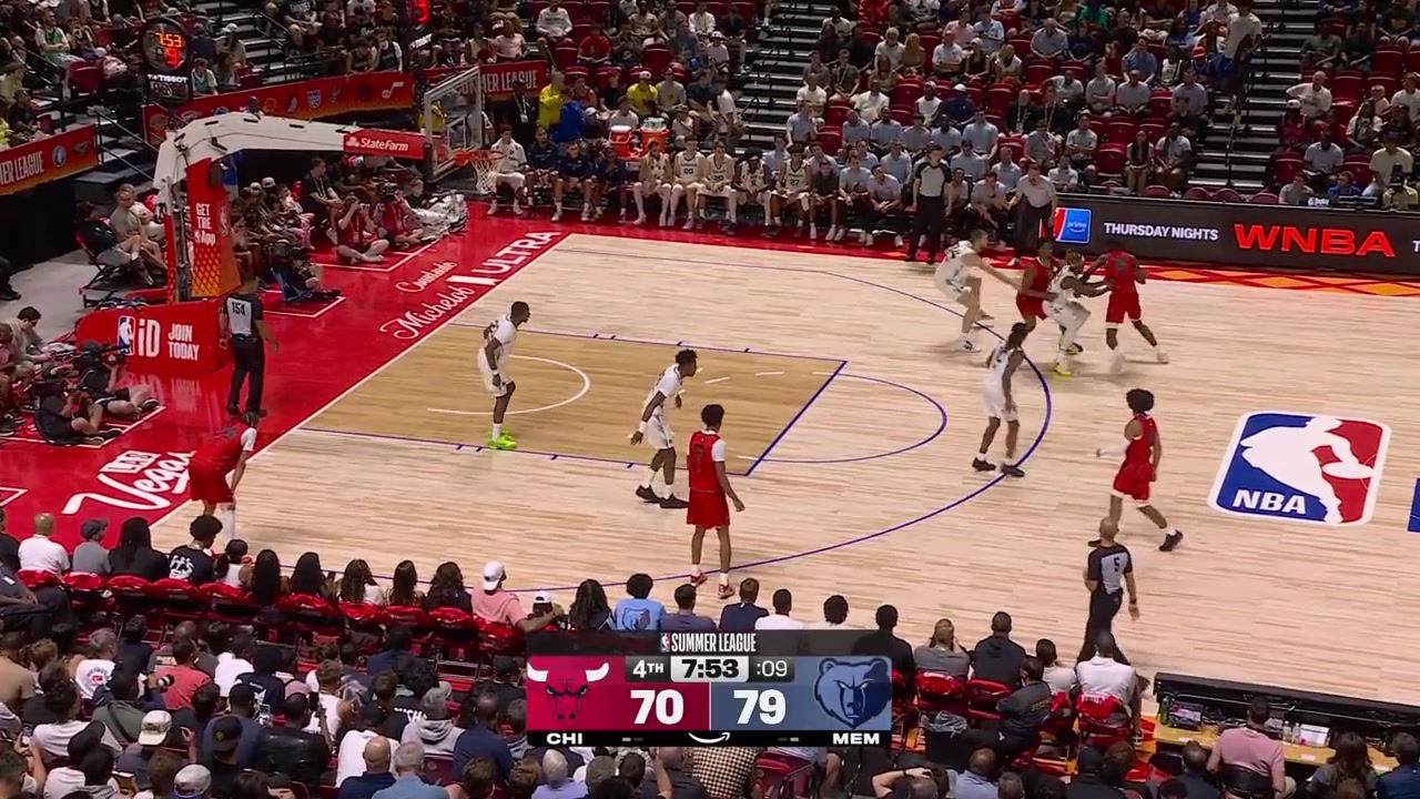 Jahmai Mashack strips Caleb Wilson 6th TOV and Javon Small lobs it to Olivier-Maxence Prosper for the alley-oop dunk and Dailyn Swain with a nice And-1 finish at the other end with replays