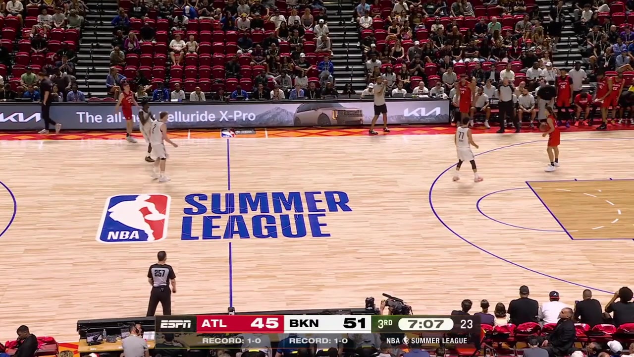 Kingston Flemings with a nice dime to Henri Veesaar for the dunk