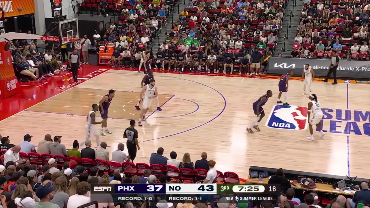 Rasheer Fleming strips Jaron Pierre Jr near halfcourt and Pierre fouls him on the fastbreak making sure he won't scoreKhaman Maluach runs to him lets him know he doesn't like this foulThe common foul stands