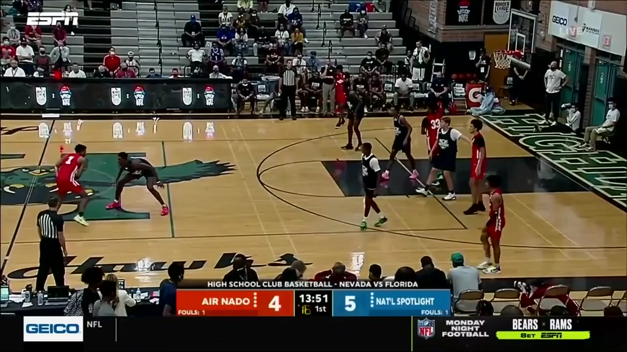 Was watching pandemic hoops and forgot how dynamic of a scoring prospect Jaden Hardy once was