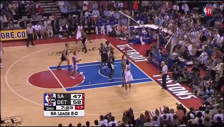 Ben Wallaces reverse alley oop dunk gets the real Slim Shady standing up