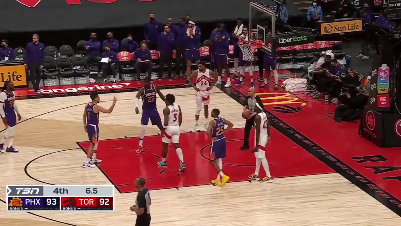 Devon Booker complains to the ref about the Raptors Mascot and get him removed from behind the basket 2022