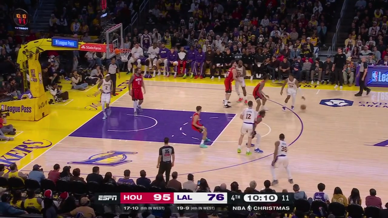 LeBron James makes the really tough lefty layup over Alperen Sengun and Steven Adams in the paint with a replay