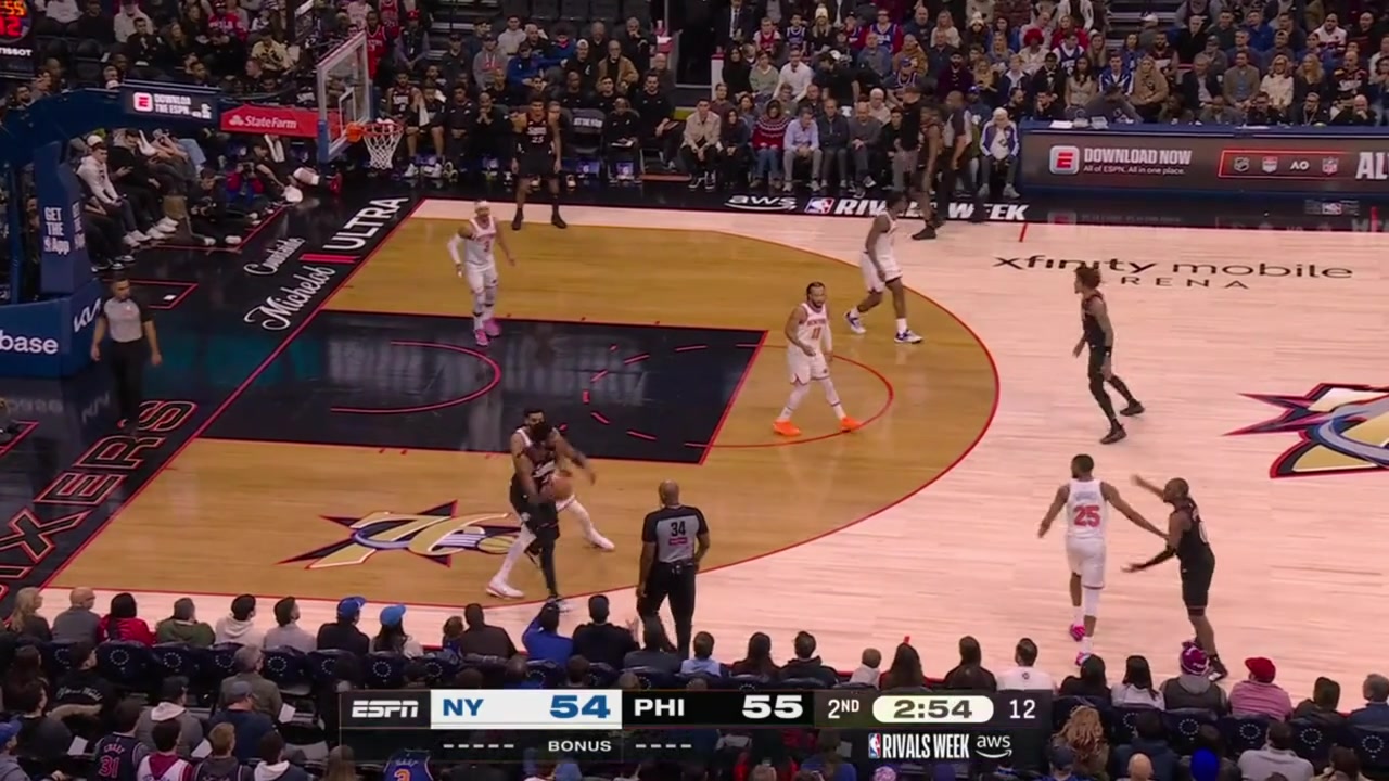 Joel Embiid goes on Karl-Anthony Towns in the post and scores the And-1 hook shot over him with replays 25 first half points for Embiid so far