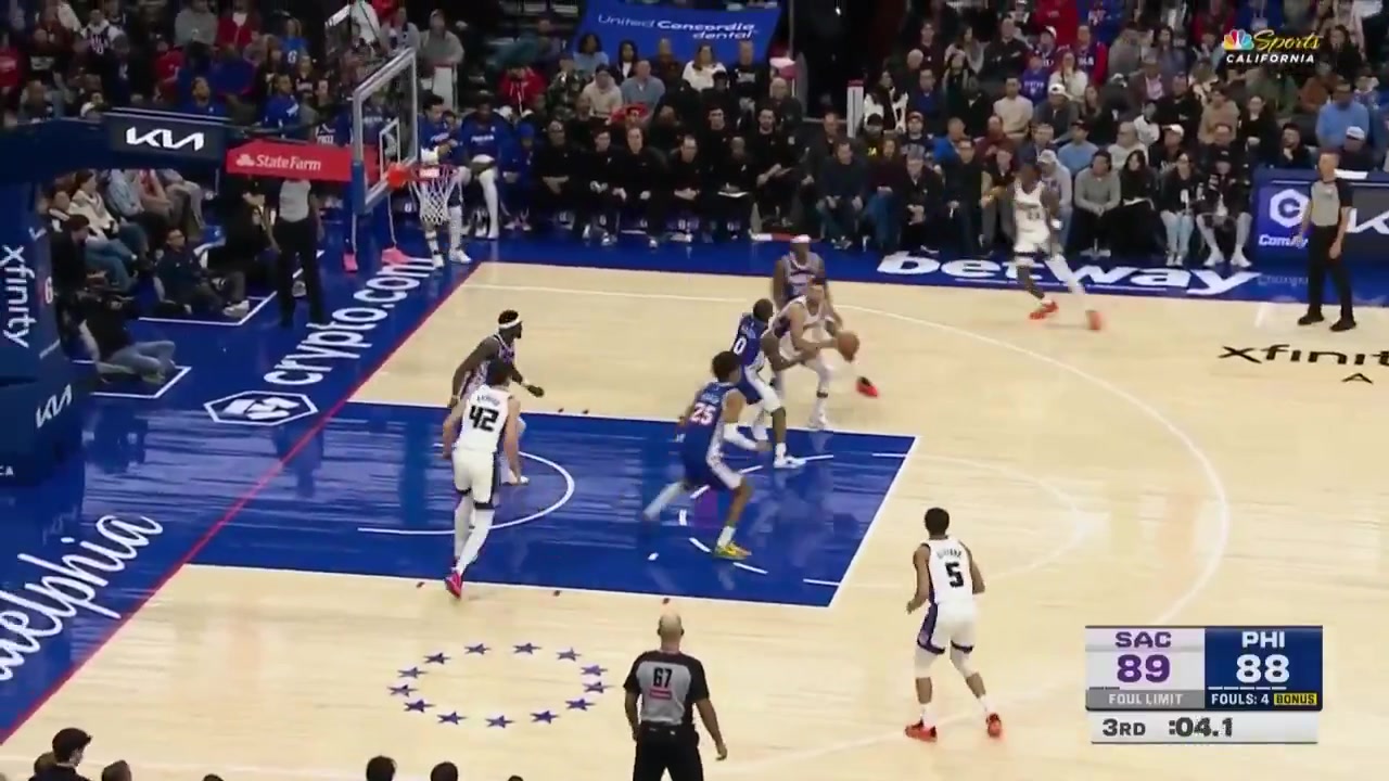 Keon Ellis beats the 3rd quarter buzzer with a side-step three-pointer