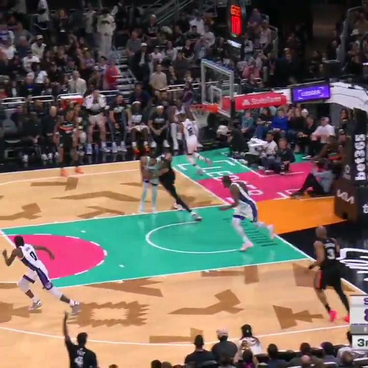 Westbrook with the rejection on one end and Maxime Raynaud with the dunk on the other