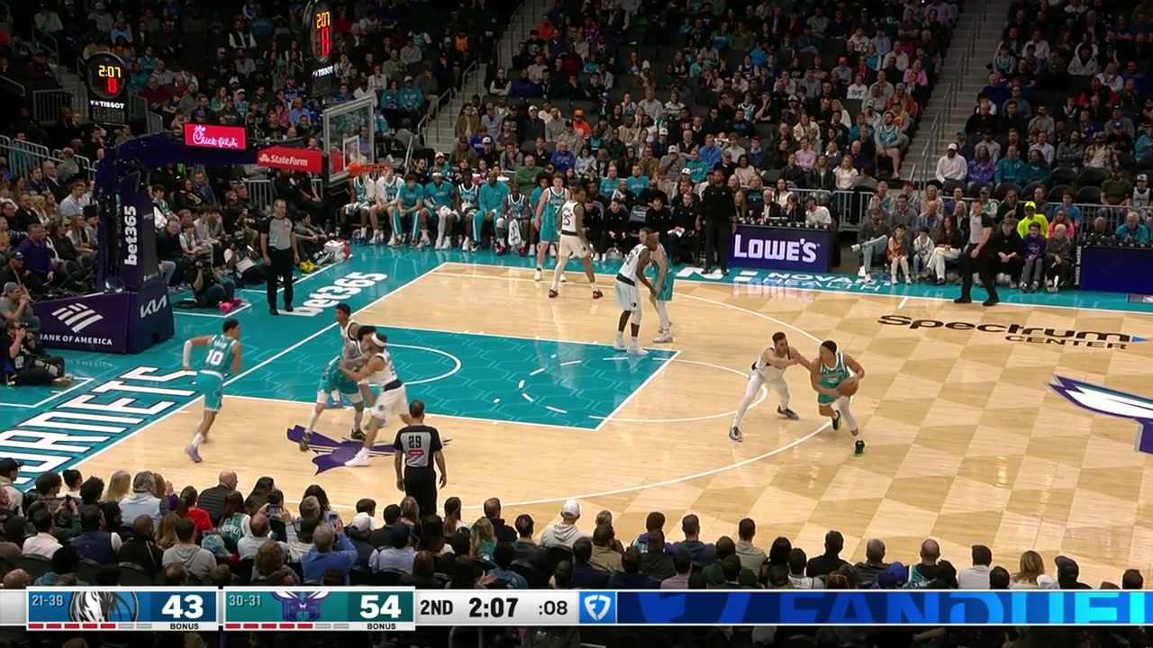LaMelo Ball swishes the deep fadeaway 3-pointer over Dwight Powell to beat the shot clock and Eric Collins goes Chicken Salad with replaysLaMelo also gets the steal and shortly after blocks PJ Washington