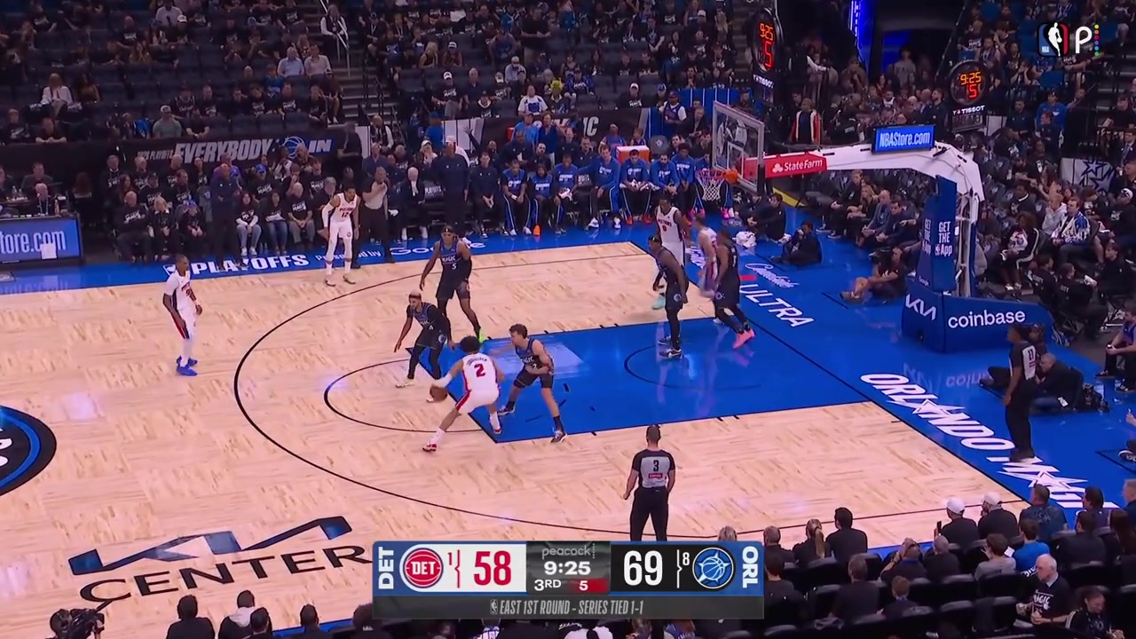 Cade Cunningham with the turnaround fadeaway jumper to beat the shot clock and Paolo Banchero easily slicing through the Pistons defense for the dunk as Jalen Duren avoids contact he got 3 fouls With replays Pistons timeout