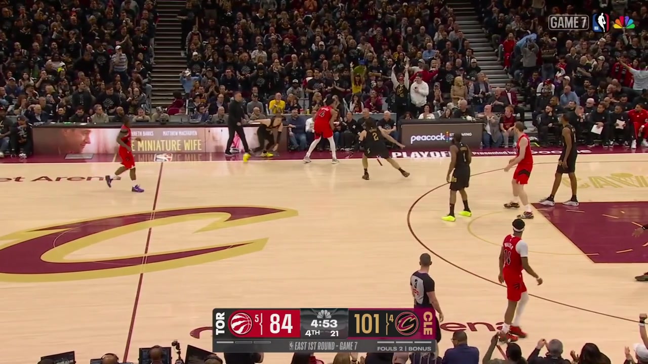 Donovan Mitchell forcefully grabs the ball away from Jakob Poeltl after a call for a jump ball and the local crowd loves it