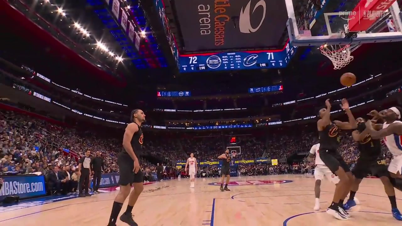 Cade Cunningham blocks the ball into Schroder's face