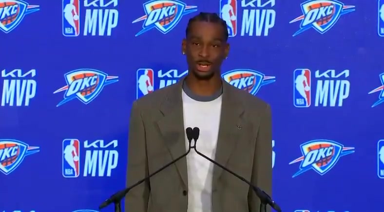 Shai Gilgeous-Alexander on Thunder fans I really really really knew they were real when we sucked for 3 years and they didn't go anywhere Thats when I realized they really love us