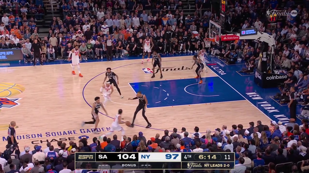 OG Anunoby blocks Dylan Harper Jalen Brunson grabs the offensive board at the other end and scores the And-1 with replays