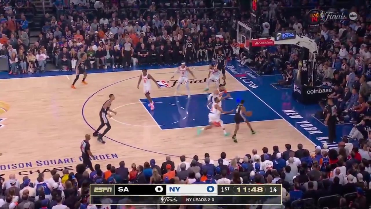 De'Aaron Fox full FOOTAGE vs New York Knicks last night 115-111 W - Game 3 - 2026 NBA Finals12 Points on 414 FG 286 05 from 3 44 FT 3 Rebounds 8 Assists 2 TOV 1 Steal 2 Blocks 3 PF and a - of -7 in 3641 minutes played