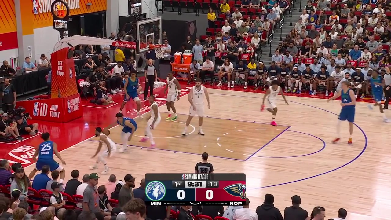 Joan Beringer scores the first bucket in the Las Vegas Summer League
