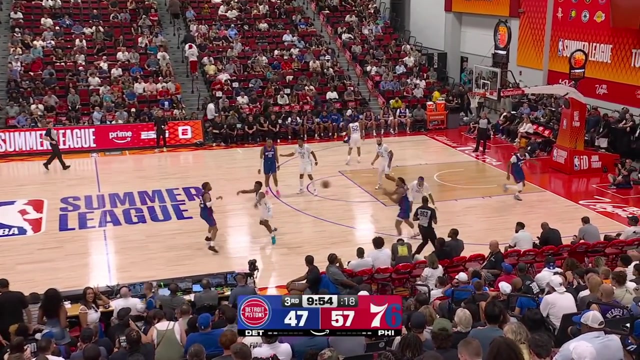 Ebuka Okorie hits a 3-pointer and shortly after gets a steal makes a nice move and finishes the layup with replays