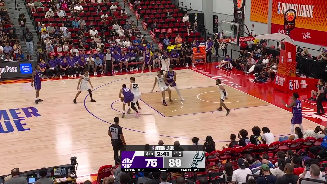 Darryn Peterson drives and scores in a night he is struggling offensively with a replay