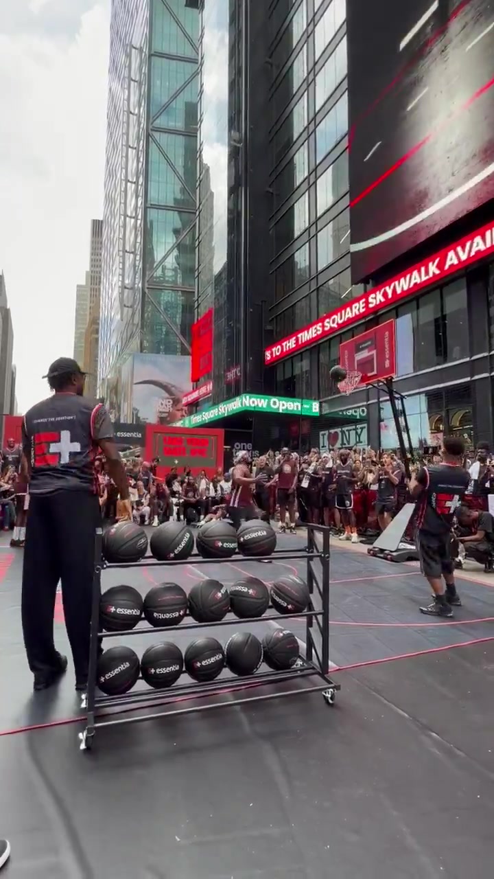 OG Anunoby is intentionally missing shots in Times Square so people can try to recreate his iconic game-winning tip-in vs the Spurs in Game 4 of the 2026 NBA Finals
