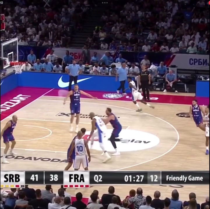 Gobert takes Milutinov off the dribble and finishes with the slam
