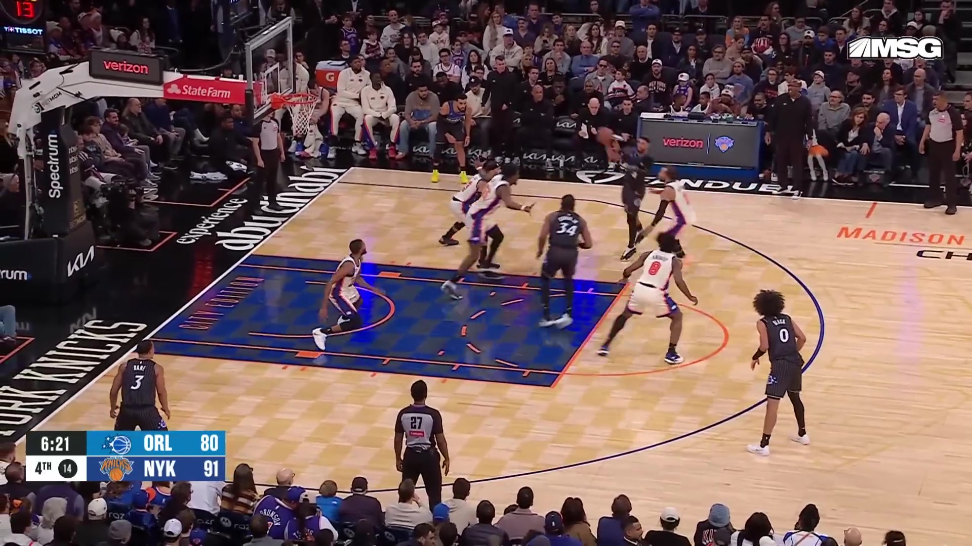 Desmond Bane inexplicably throws the ball at OG Anunoby