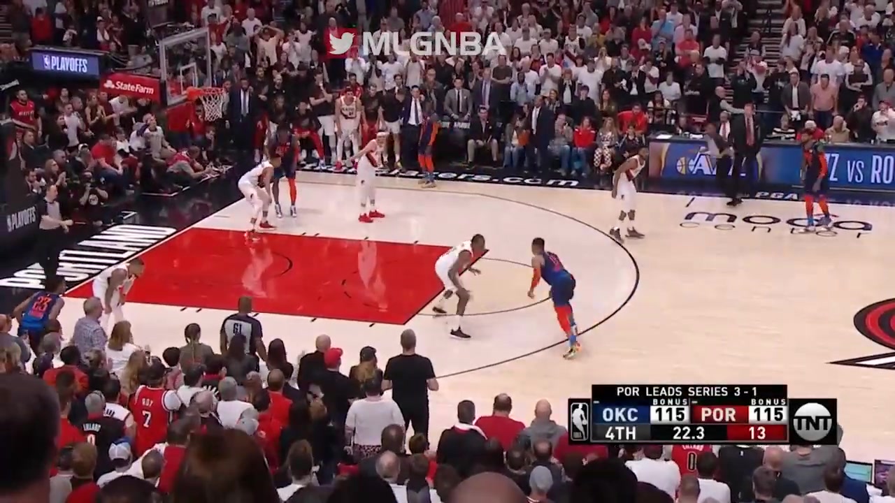 Damian Lillard sends the Thunder home